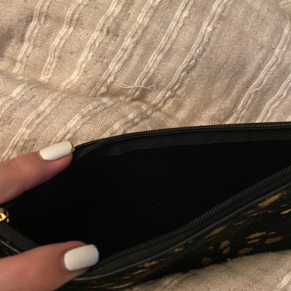 Wallet - Picture 4 of 4